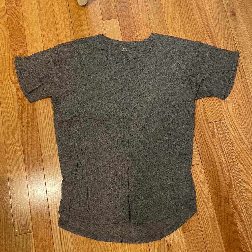 Gray Madewell tee sized L